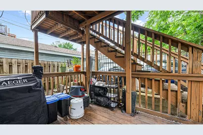 2040 W Charleston Street, Chicago, IL 60647 - Photo 18