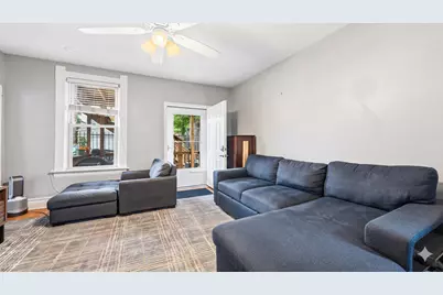 2040 W Charleston Street, Chicago, IL 60647 - Photo 10