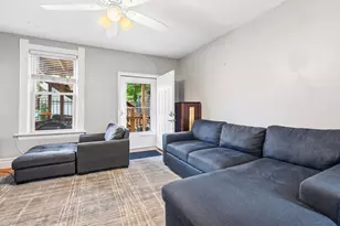 2040 W Charleston St, Chicago, IL 60647 - Photo 10