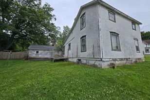202 E Elkhorn St, Polo, IL 61064 - Photo 2