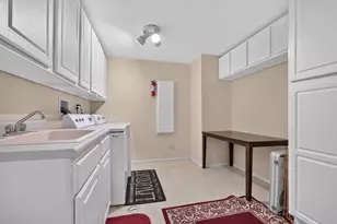 2 Scenic Point, Bloomington, IL 61701 - Photo 34
