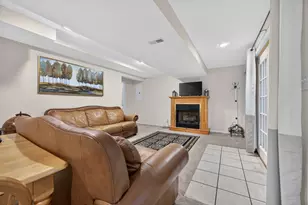 2 Scenic Point, Bloomington, IL 61701 - Photo 40