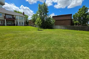 4129 Florence Way, Glenview, IL 60025 - Photo 28