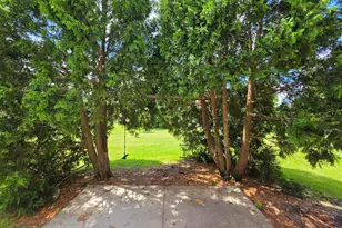 4129 Florence Way, Glenview, IL 60025 - Photo 8