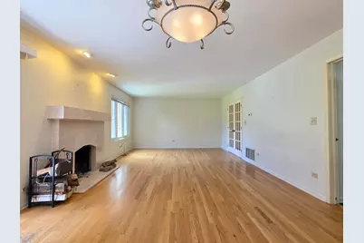 4129 Florence Way, Glenview, IL 60025 - Photo 6