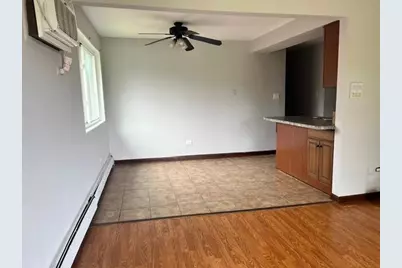 8241 W 79 Street W #3E, Justice, IL 60458 - Photo 4