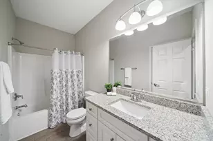 807 Alexandra Ln, Yorkville, IL 60560 - Photo 12