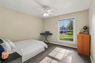 1114 Country Glen Ln, Carol Stream, IL 60188 - Photo 18