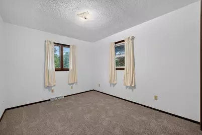 130 Andrews Drive, Belvidere, IL 61008 - Photo 8
