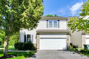 557 Shakespeare Dr, Grayslake, IL 60030 - Photo 1