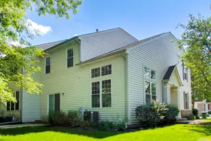 557 Shakespeare Dr, Grayslake, IL 60030 - Photo 24