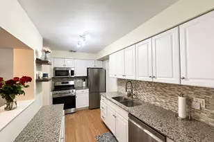 4623 N Chester Ave, Chicago, IL 60656 - Photo 8