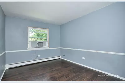 665 Grove Drive #209, Buffalo Grove, IL 60089 - Photo 10
