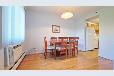 1 Villa Verde Drive #305, Buffalo Grove, IL 60089 - Photo 8