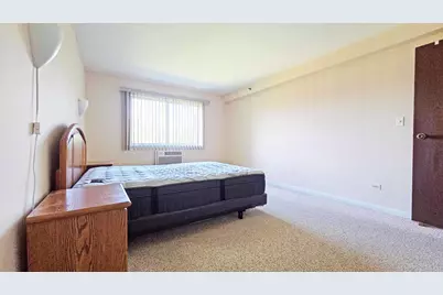 1 Villa Verde Drive #305, Buffalo Grove, IL 60089 - Photo 10