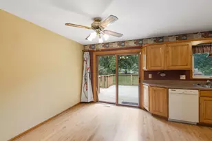 31714 Hollie Ln, Kingston, IL 60145 - Photo 4