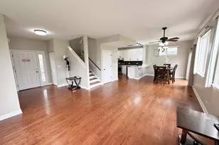249 W Norwell Ln, Round Lake, IL 60073 - Photo 2