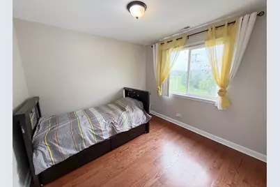 249 W Norwell Lane, Round Lake, IL 60073 - Photo 12