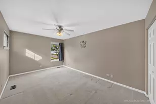 1320 Jenna Dr, South Elgin, IL 60177 - Photo 14