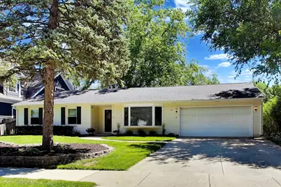 1611 N Fernandez Avenue, Arlington Heights, IL 60004 - Photo 1