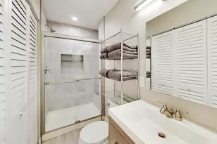 1611 N Fernandez Ave, Arlington Heights, IL 60004 - Photo 12