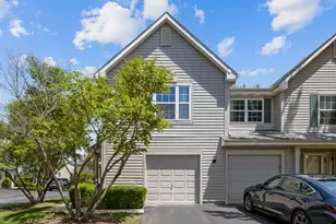 1113 Orleans Dr, Mundelein, IL 60060 - Photo 2