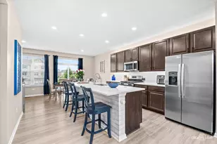 416 Shadow Ct, Oswego, IL 60543 - Photo 4