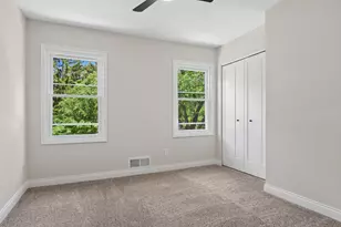 1425 Banbury Ave, Saint Charles, IL 60174 - Photo 12
