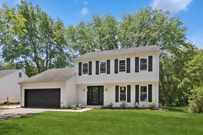 1425 Banbury Avenue, Saint Charles, IL 60174 - Photo 1