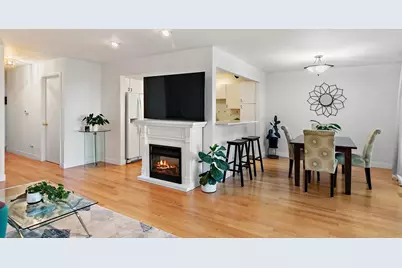2870 Meadow Lane #V1, Schaumburg, IL 60193 - Photo 6