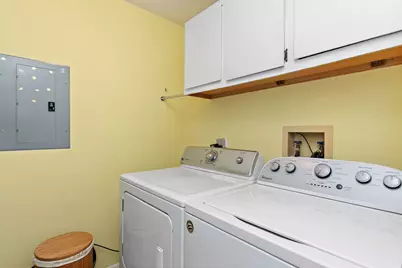 2870 Meadow Lane #V1, Schaumburg, IL 60193 - Photo 18