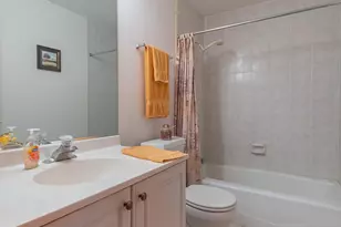 3001 N Oriole Ave, Chicago, IL 60707 - Photo 20