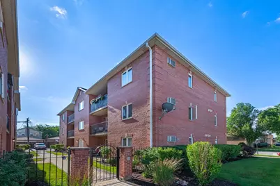 3001 N Oriole Avenue #301, Chicago, IL 60707 - Photo 1