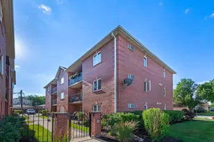 3001 N Oriole Ave, Chicago, IL 60707 - Photo 1