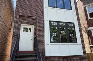 640 N Trumbull Ave, Chicago, IL 60624 - Photo 2