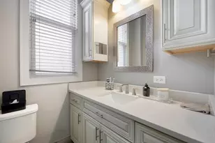 1446 W Lexington St, Chicago, IL 60607 - Photo 30