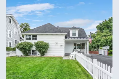 4512 Washington Street, Downers Grove, IL 60515 - Photo 2