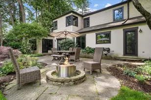 1347 Sunview Ln, Winnetka, IL 60093 - Photo 30