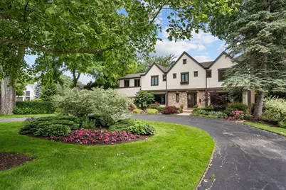 1347 Sunview Lane, Winnetka, IL 60093 - Photo 2