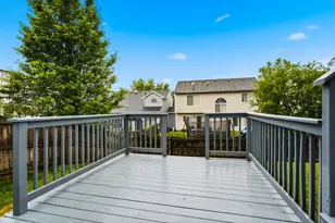 60 E Honeysuckle Dr, Round Lake Beach, IL 60073 - Photo 4