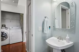 60 E Honeysuckle Dr, Round Lake Beach, IL 60073 - Photo 8
