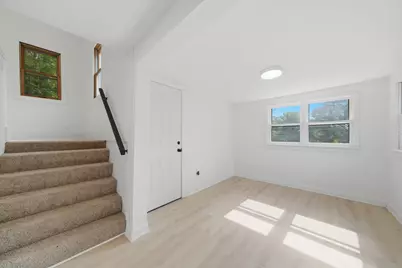 306 N Cresthill Avenue, McHenry, IL 60051 - Photo 16