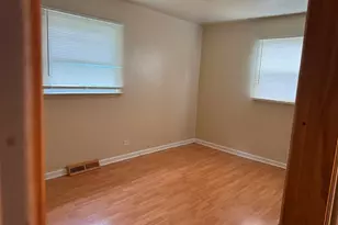16624 Oxford Dr, Markham, IL 60428 - Photo 6