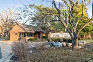 22 Park Ln, Park Ridge, IL 60068 - Photo 2