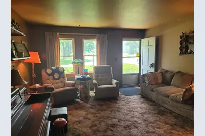 7806 Westview Street, Woodridge, IL 60517 - Photo 2