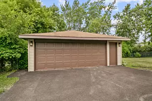 22810 East Dr, Richton Park, IL 60471 - Photo 18