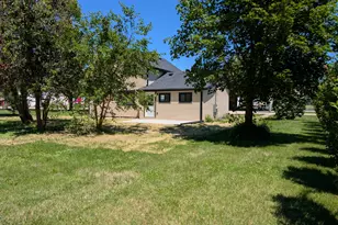206 E Jefferson St, Gardner, IL 60424 - Photo 26