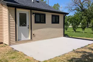 206 E Jefferson St, Gardner, IL 60424 - Photo 6