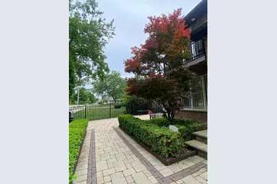1052 Margret Street, Des Plaines, IL 60016 - Photo 32