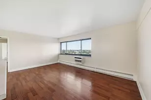 7337 S South Shore Dr, Chicago, IL 60649 - Photo 4
